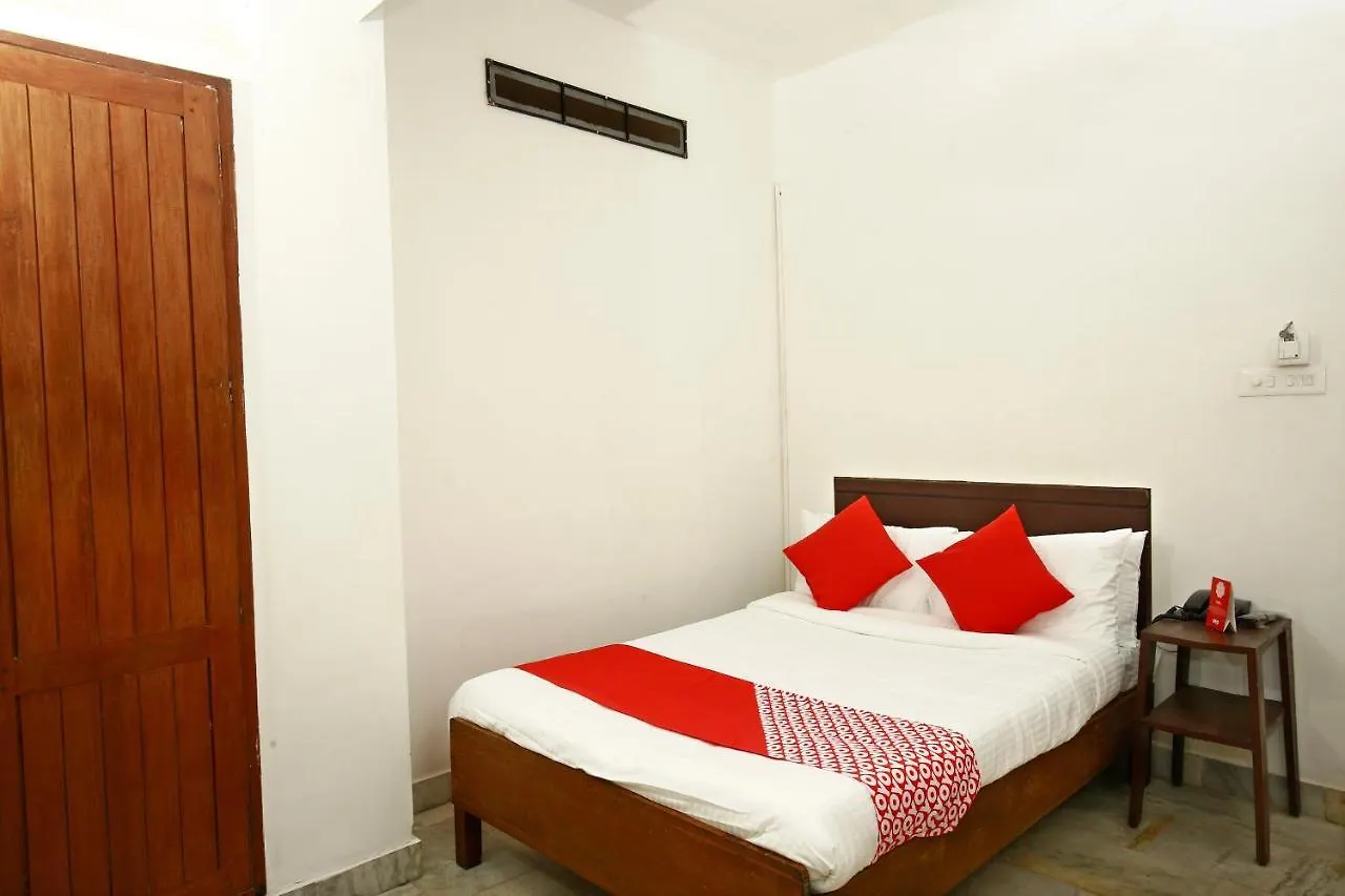 Oyo Flagship 41694 Hotel Safa Inn Thiruvananthapuram